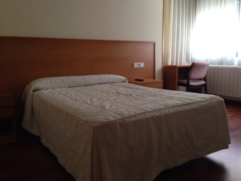Hostal El Poligono Zamora Quarto foto