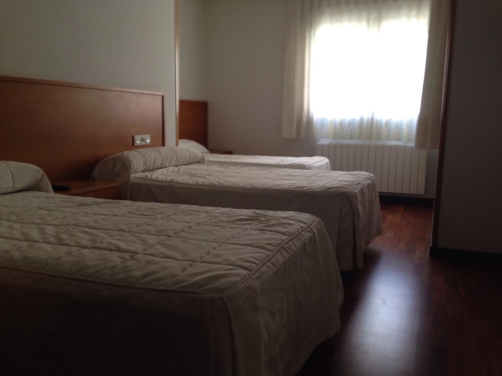Hostal El Poligono Zamora Quarto foto